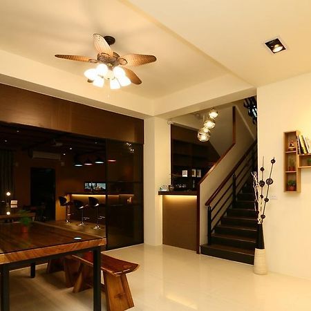 Happiness 210 B&B Dongshan  Bagian luar foto